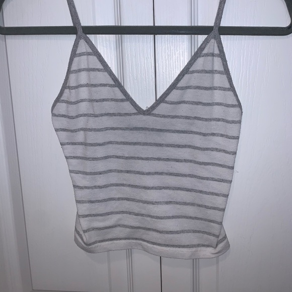 Brandy Melville Tops - brandy melville tank top